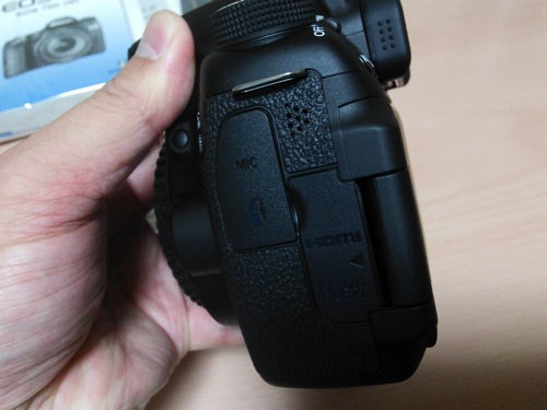 Canon EOS 70D 本体 左 MIC HDMI