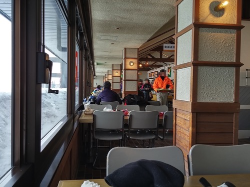 アサマ2000スキーセンター内 食堂cafe RACCOON